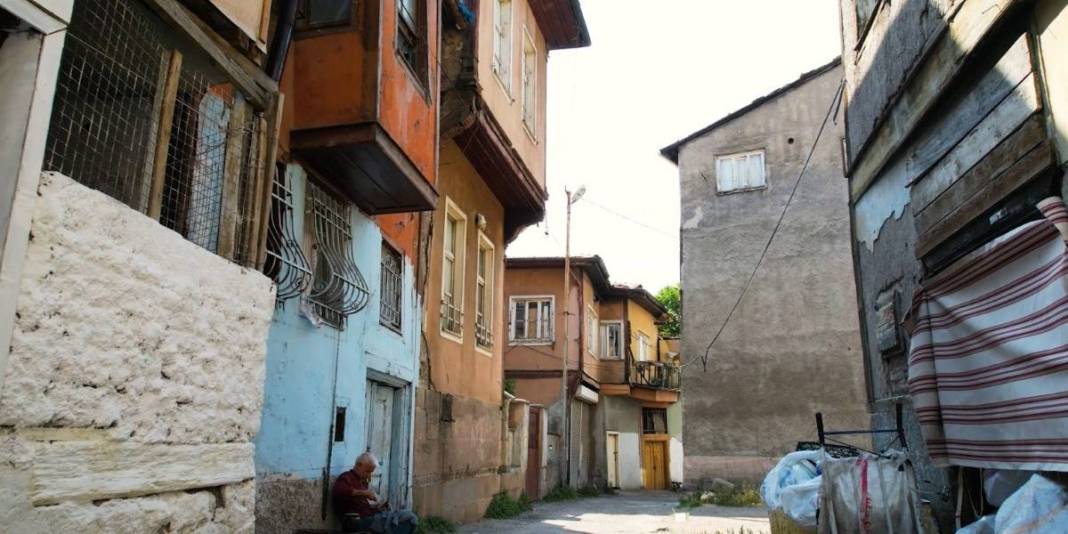 Ankara’nın kalbinde zamana meydan okuyan mahalle! Hem hikayesi hem görüntüsü kendine hayran bırakıyor 6